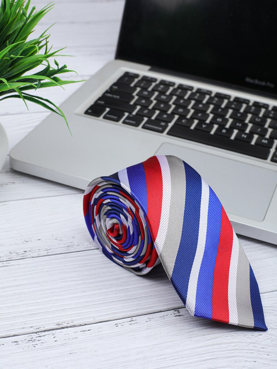 

ELLIS Men Red & Blue Striped Broad Tie