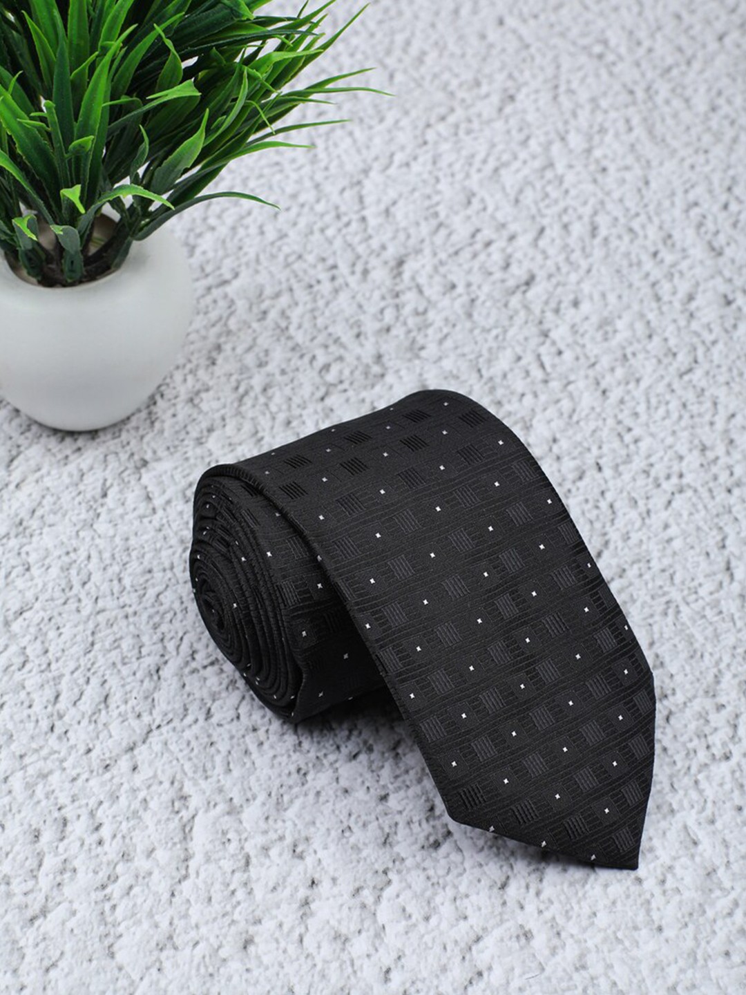 

ELLIS Men Black & White Printed Broad Tie