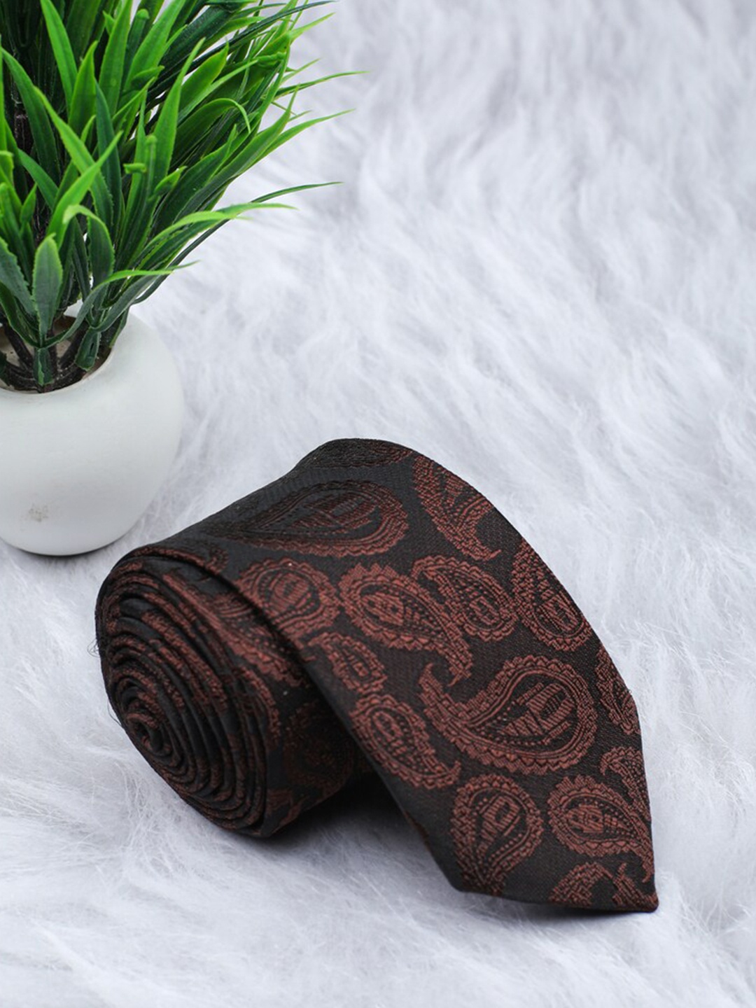 

ELLIS Men Brown Woven Design Broad Tie