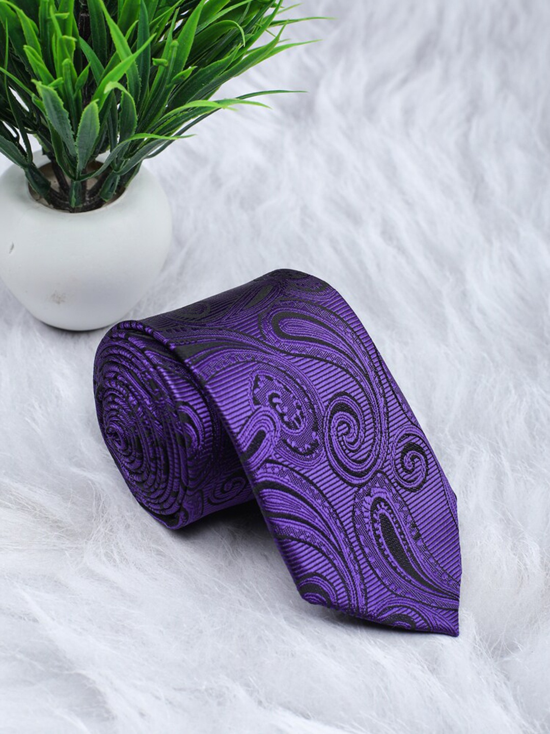 

ELLIS Men Purple & Black Printed Broad Tie