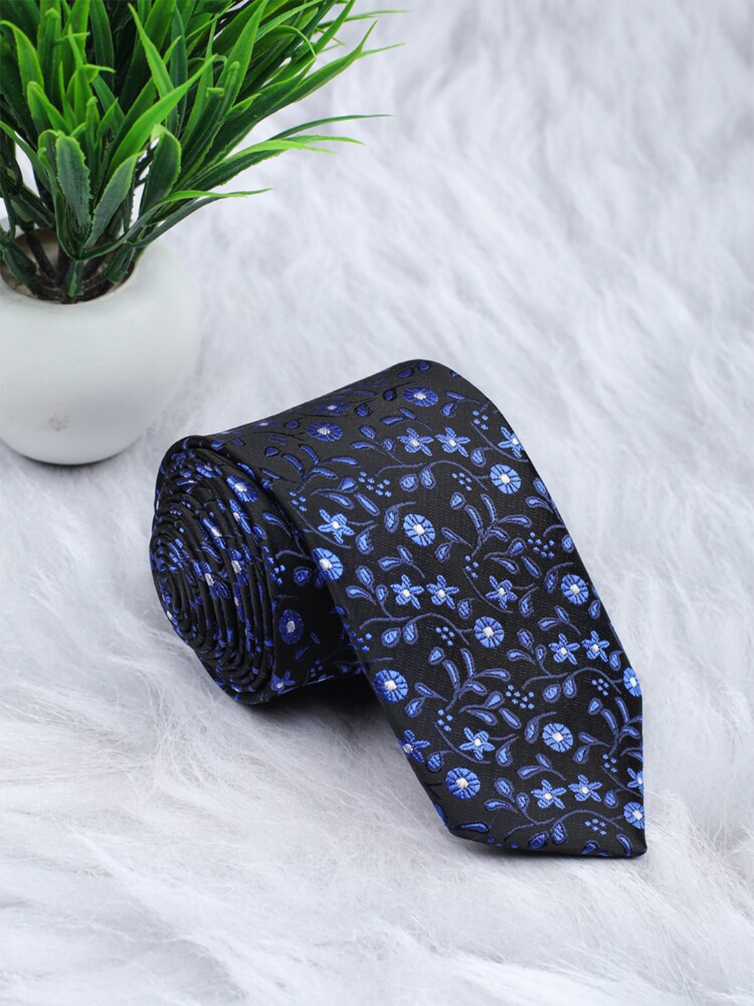 

ELLIS Men Blue & Black Printed Broad Florel MiroFiber Tie