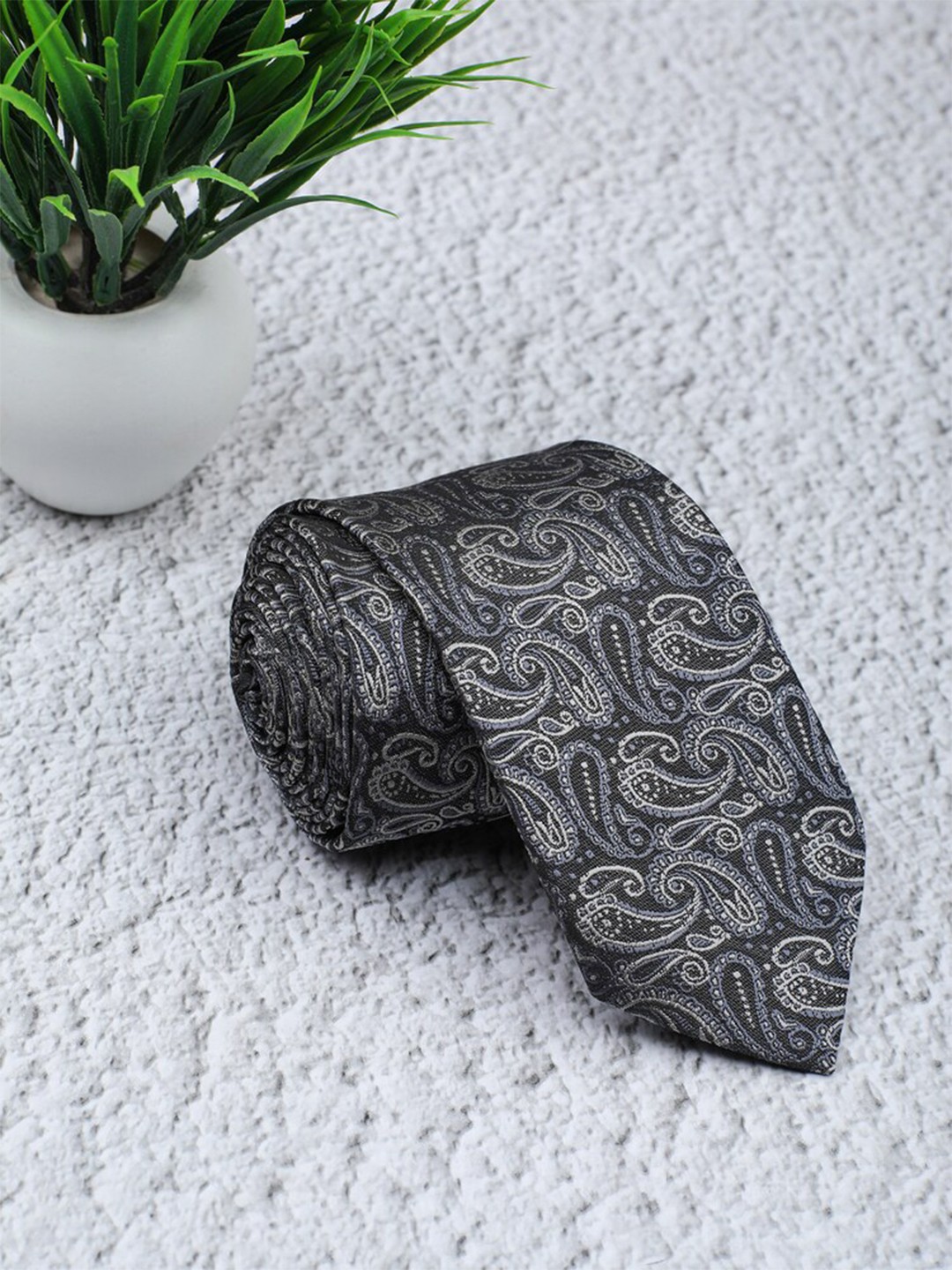 

ELLIS Men Black & White Printed Broad Tie