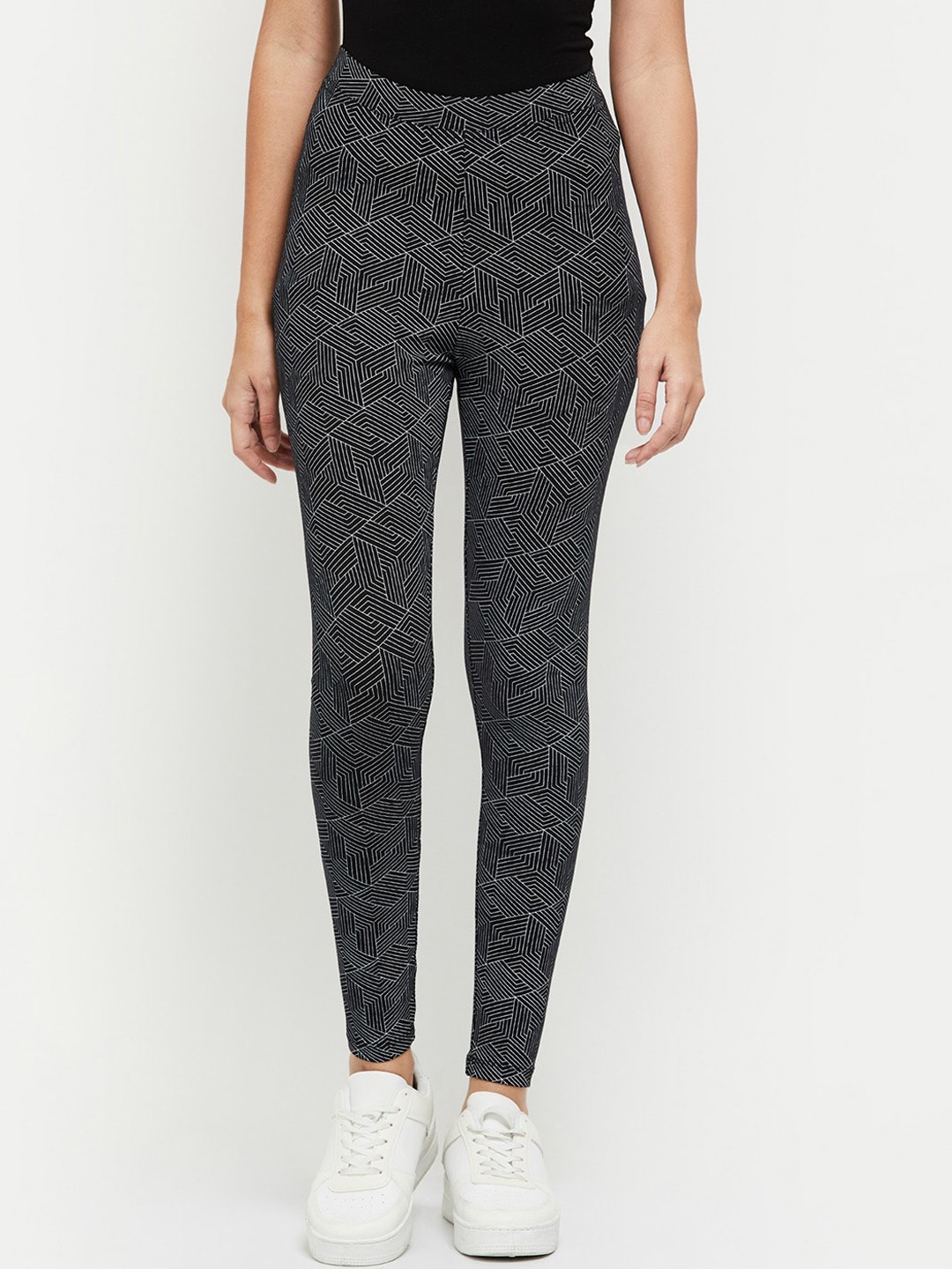 

max Women Black Printed Ankle Length Leggings
