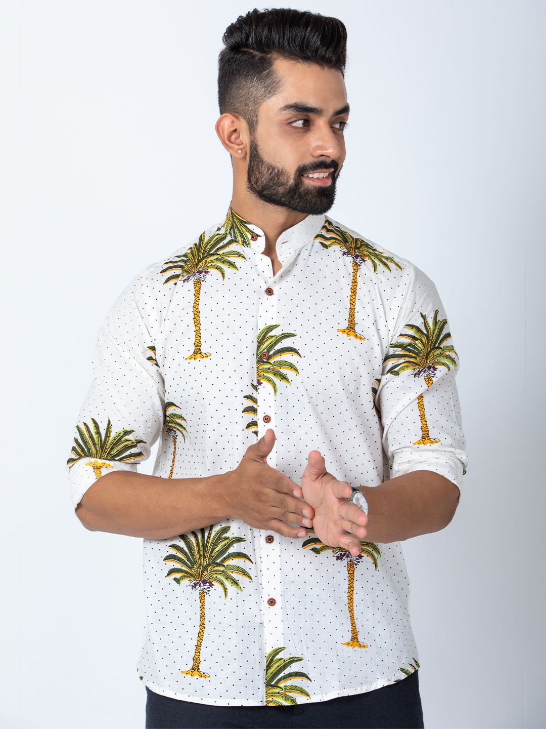 Firangi Yarn Men White Printed Casual Shirt