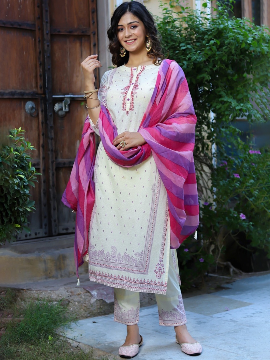 

Meeranshi Women Beige & Purple Pure Cotton Kurta with Trousers & With Dupatta