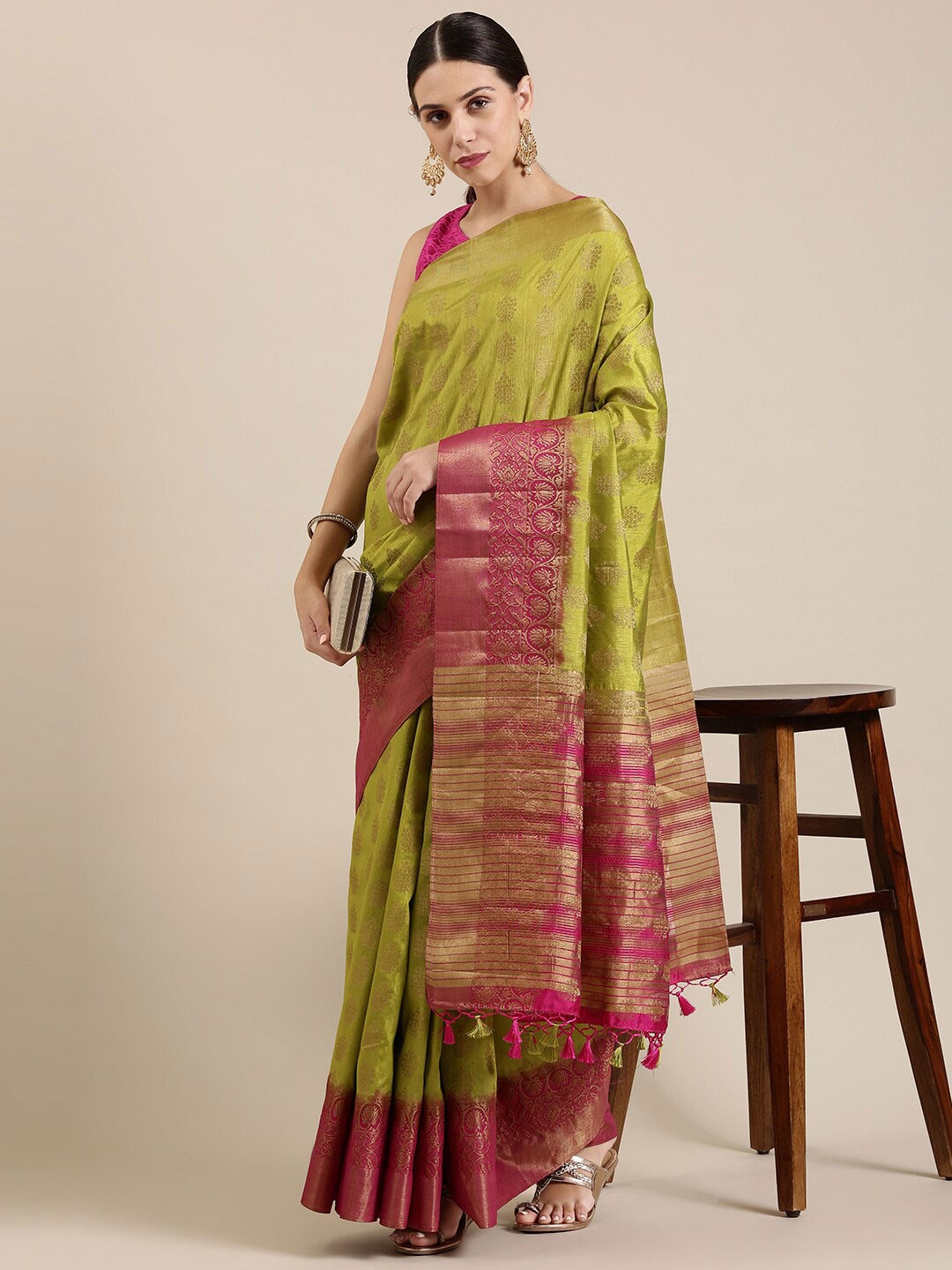 

The Chennai Silks Green & Pink Woven Design Zari Jute Cotton Fusion Saree