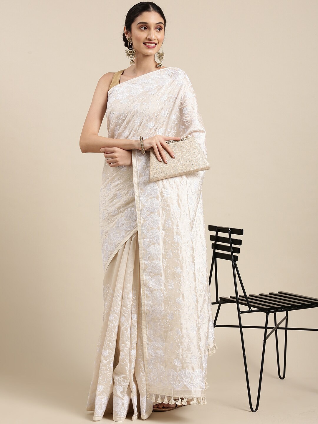 

The Chennai Silks Off White Floral Embroidered Banarasi Saree