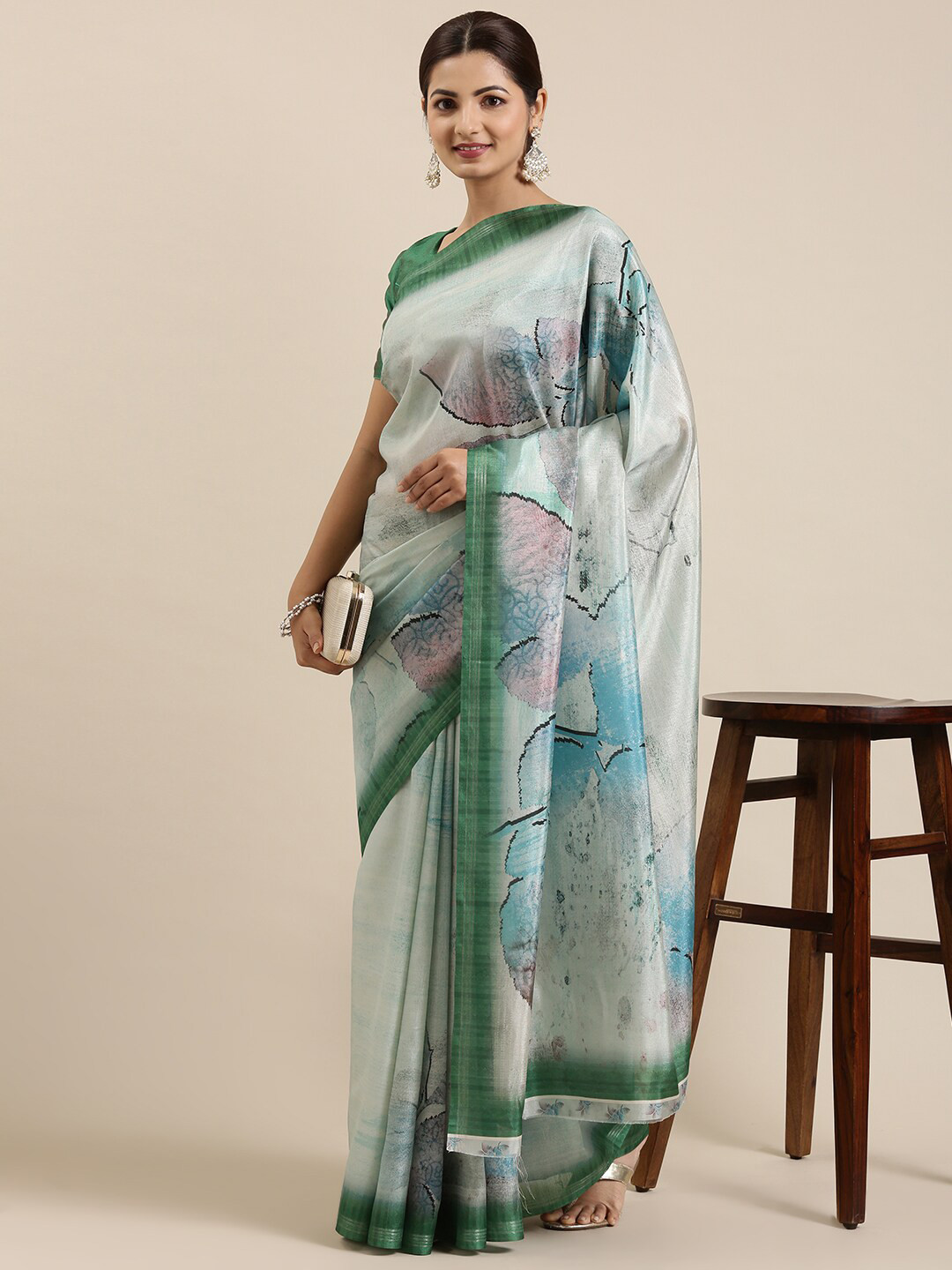 

The Chennai Silks Green & Blue Floral Printed Saree