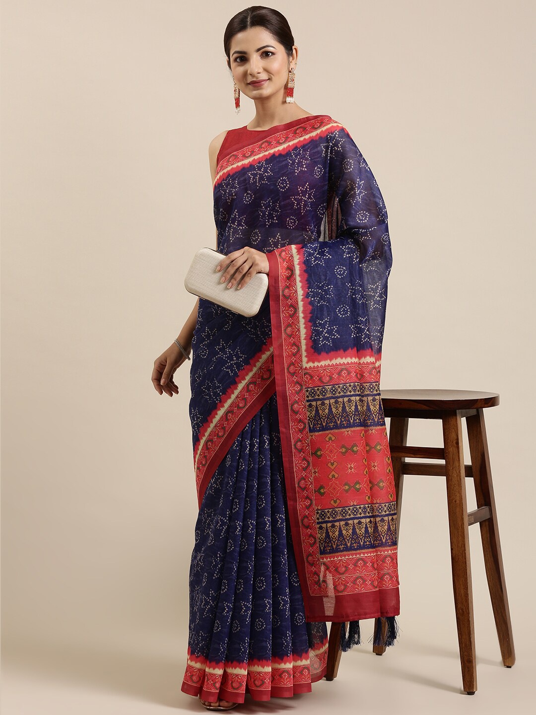 

The Chennai Silks Navy Blue & Orange Floral Chanderi Saree