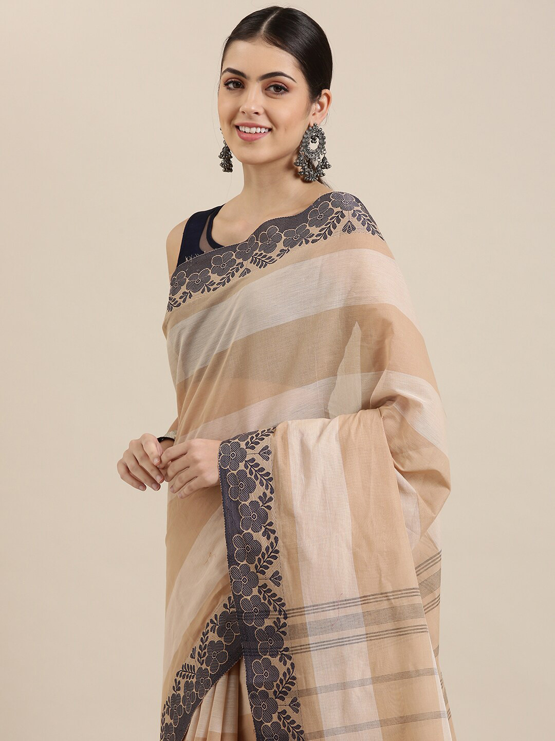 

The Chennai Silks Women Beige & Brown Colourblocked Pure Cotton Fusion Chettinad Saree