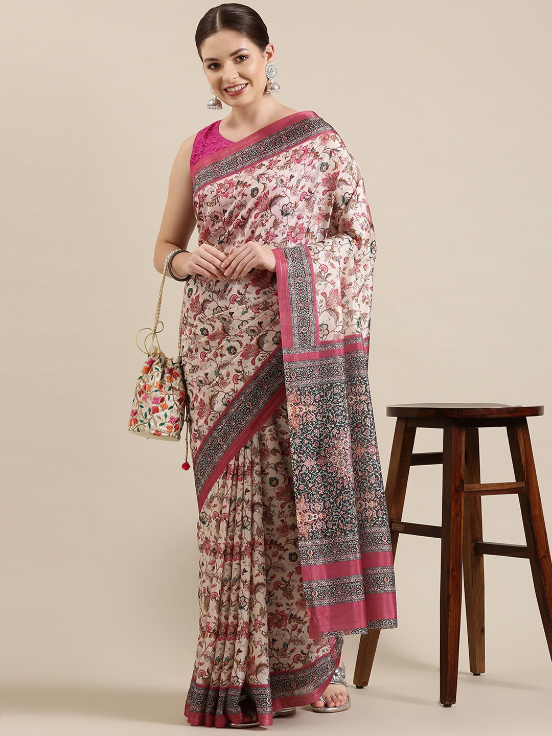 

The Chennai Silks Cream-Coloured & Black Floral Linen Blend Saree