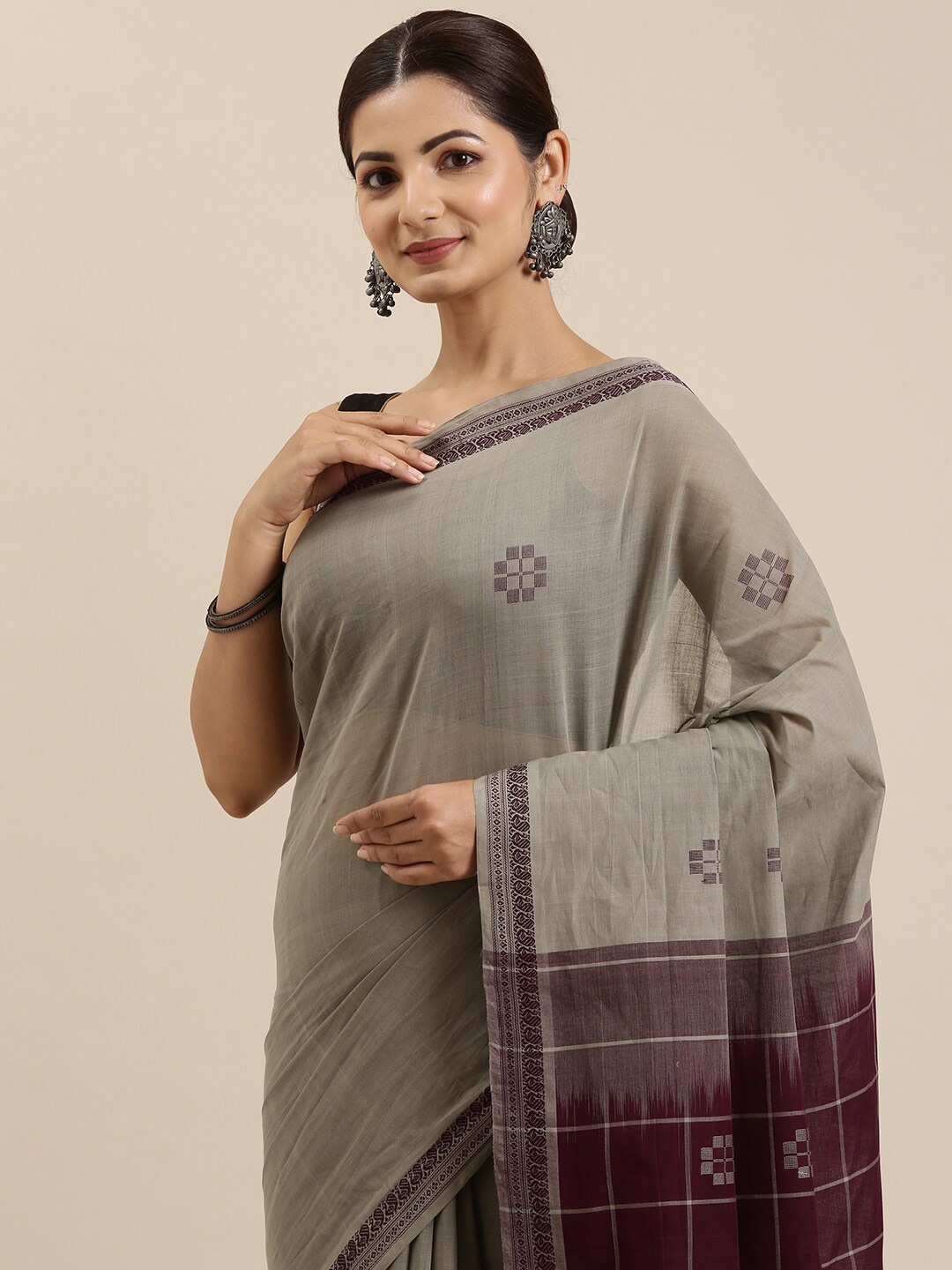 The Chennai Silks Women Grey & Brown Ethnic Motifs Zari Pure Cotton Saree