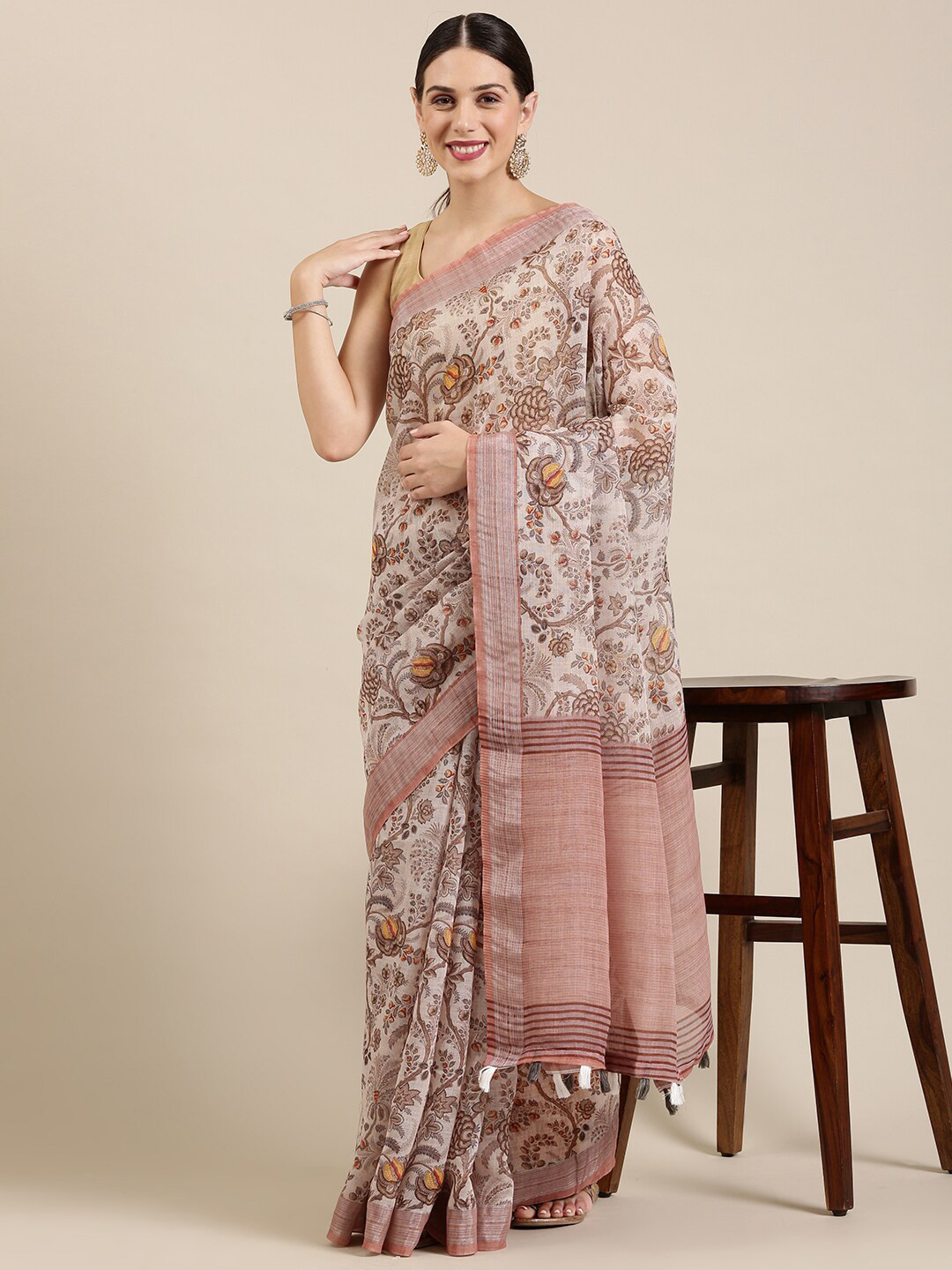 

The Chennai Silks Brown Floral Linen Blend Fusion Saree