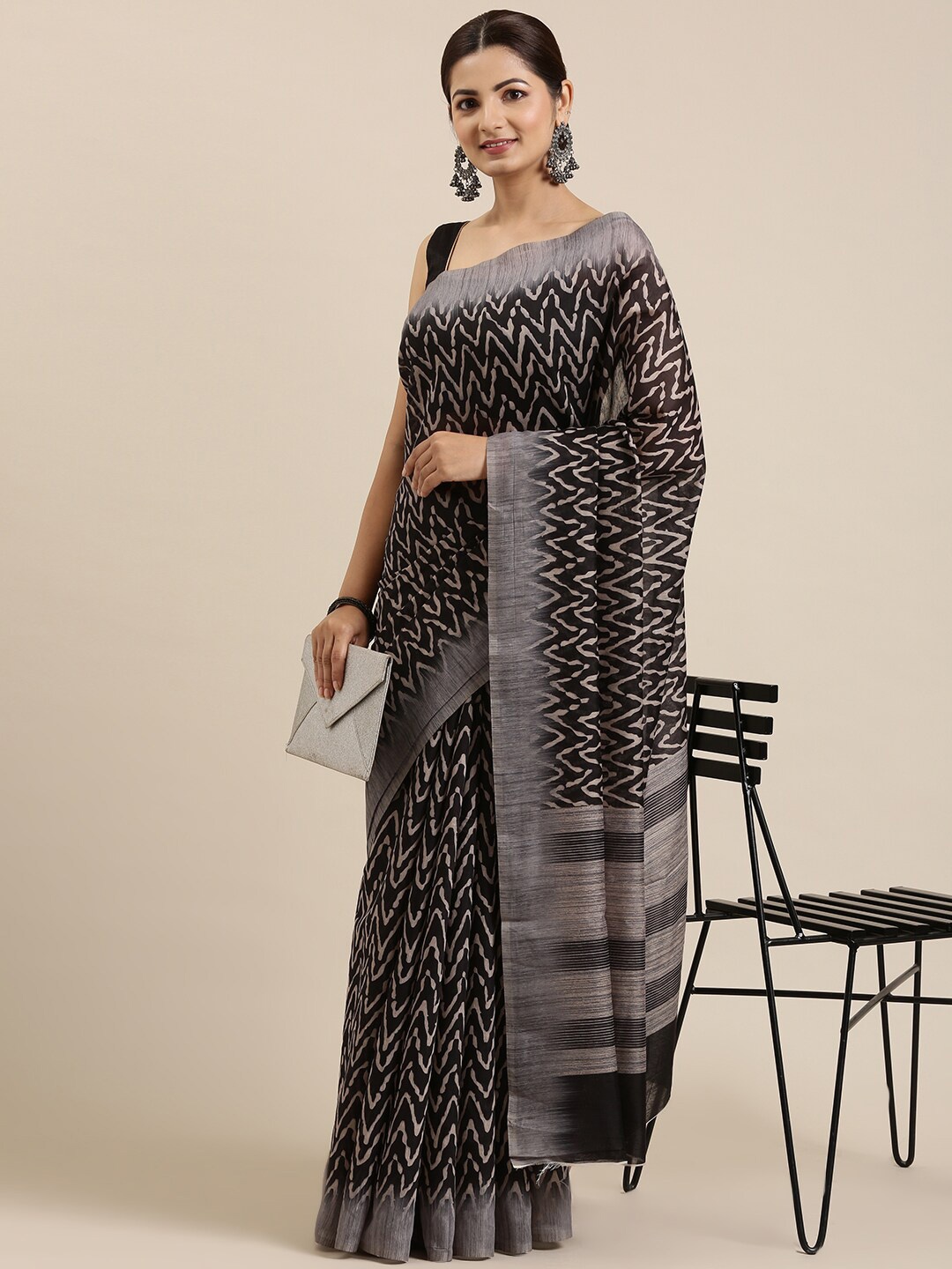 

The Chennai Silks Black & White Zari Chanderi Saree