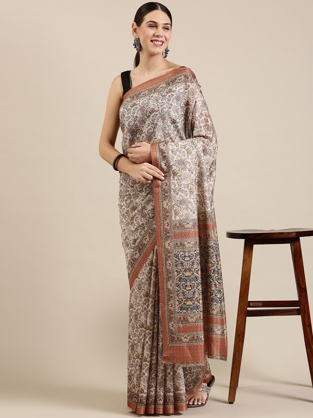 

The Chennai Silks Off White & Grey Ethnic Motifs Linen Blend Fusion Saree