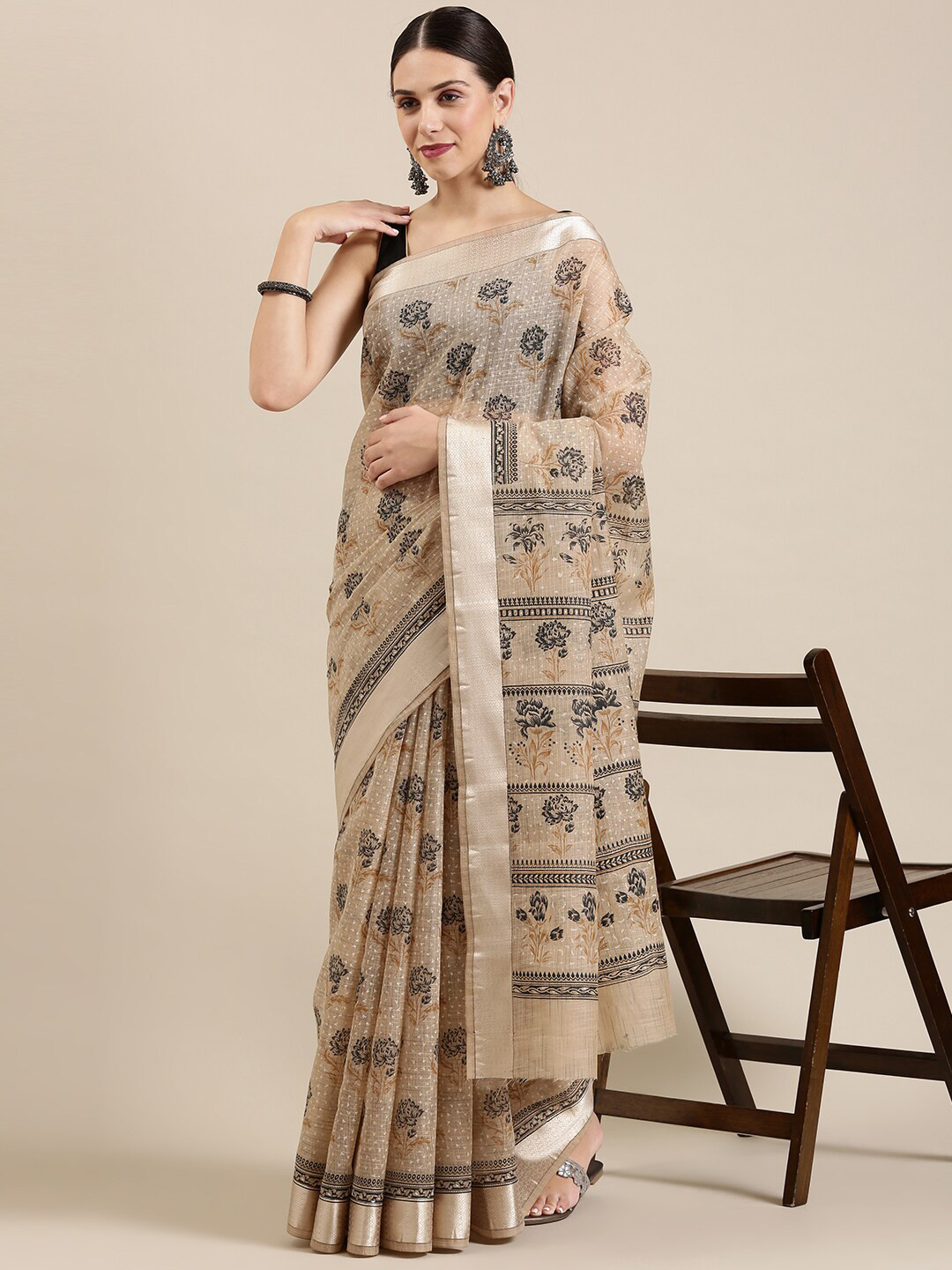 

The Chennai Silks Beige & Brown Floral Zari Pure Cotton Saree