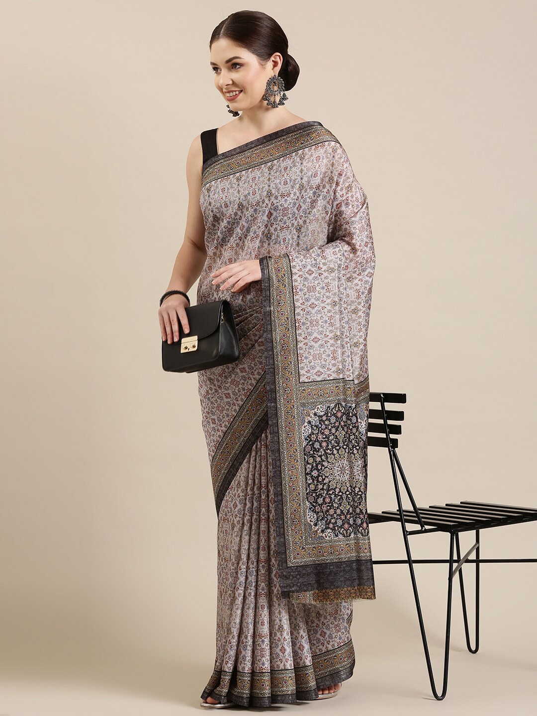 

The Chennai Silks Women Beige & Grey Floral Saree