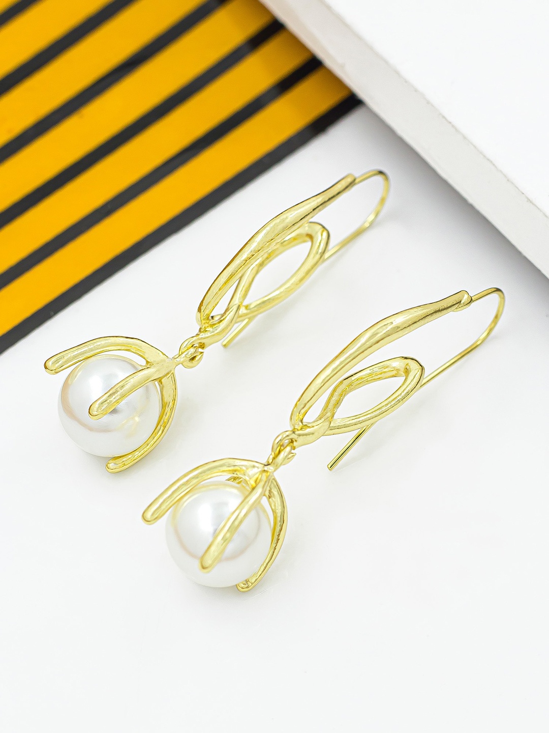 

Bellofox Gold-Toned Classic Drop Earrings