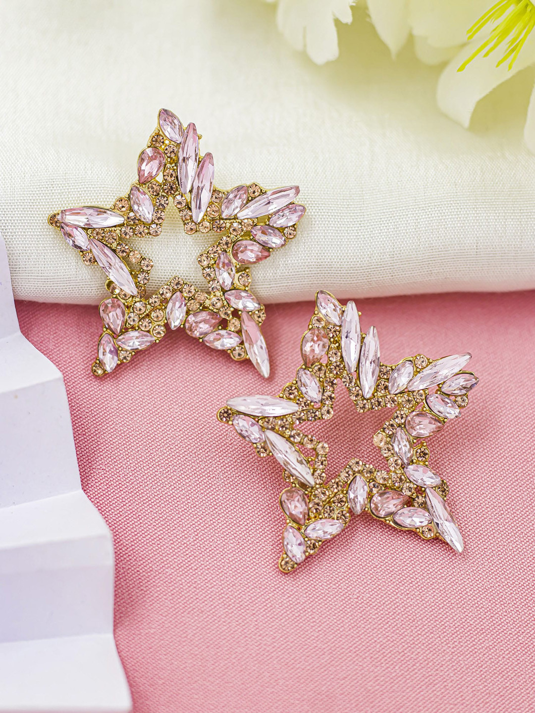 

Bellofox Pink Star Shaped Studs Earrings