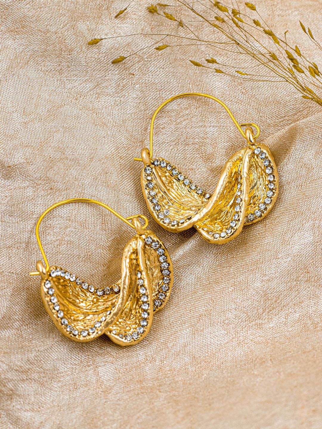 

Bellofox Women Gold-Toned Classic Half Hoop Earrings