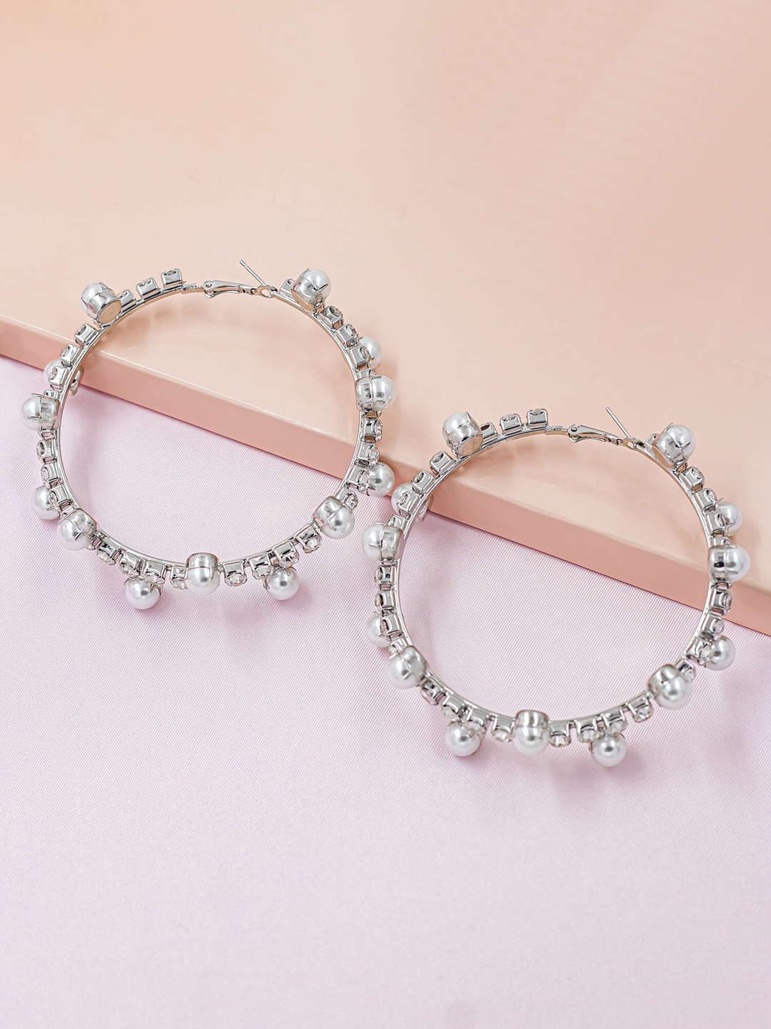 

Bellofox Women Silver-Toned Circular Hoop Earrings