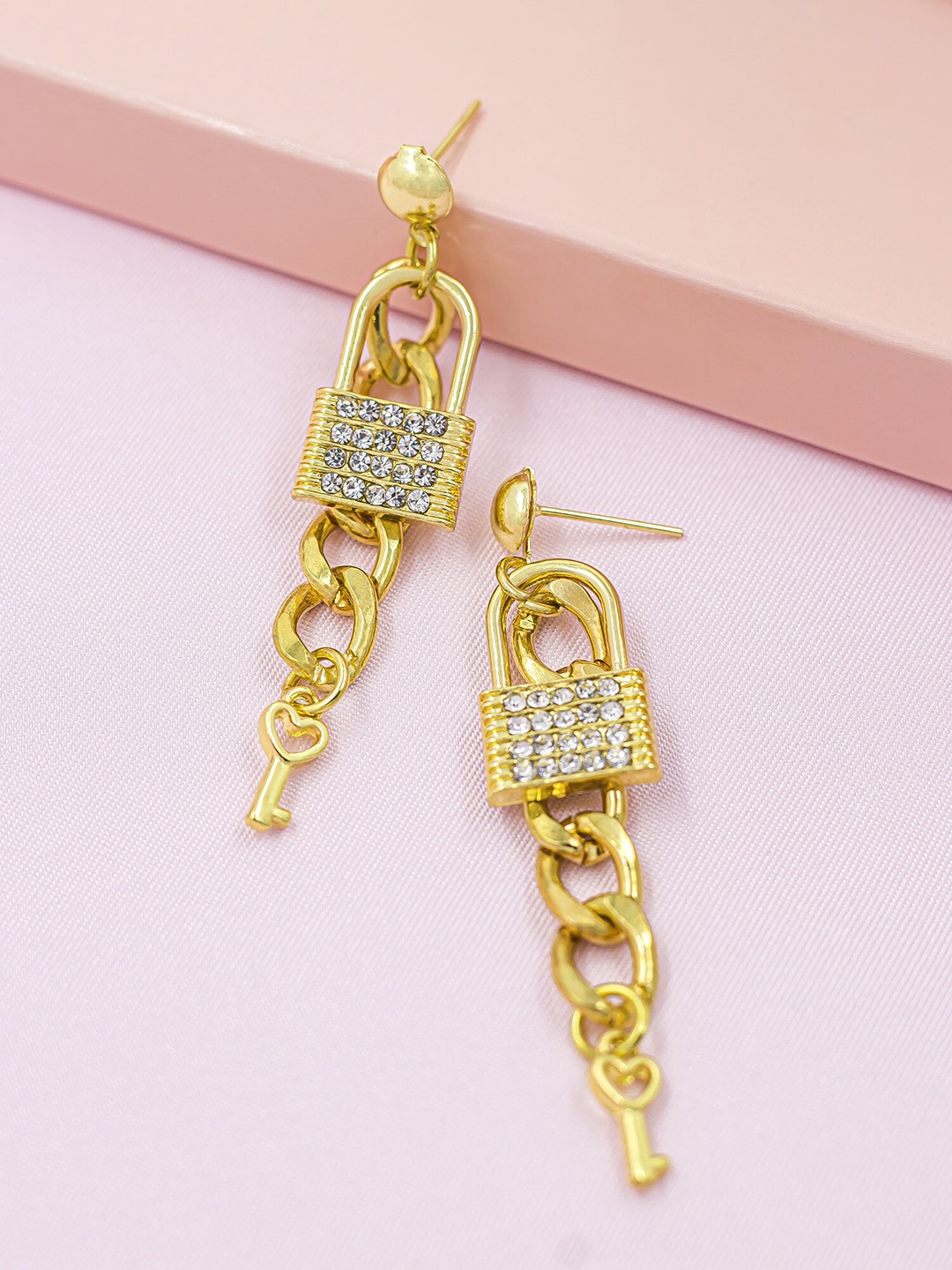

Bellofox Women Gold-Toned Teardrop Shaped Drop Earrings