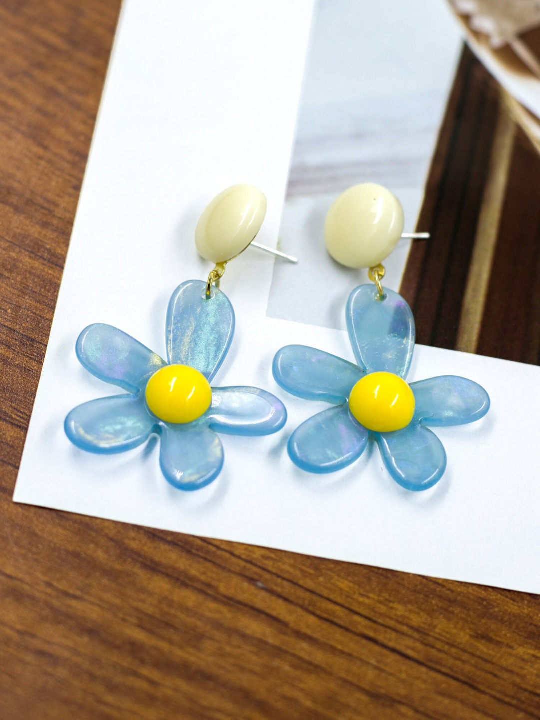 

Bellofox Blue & Yellow Floral Drop Earrings