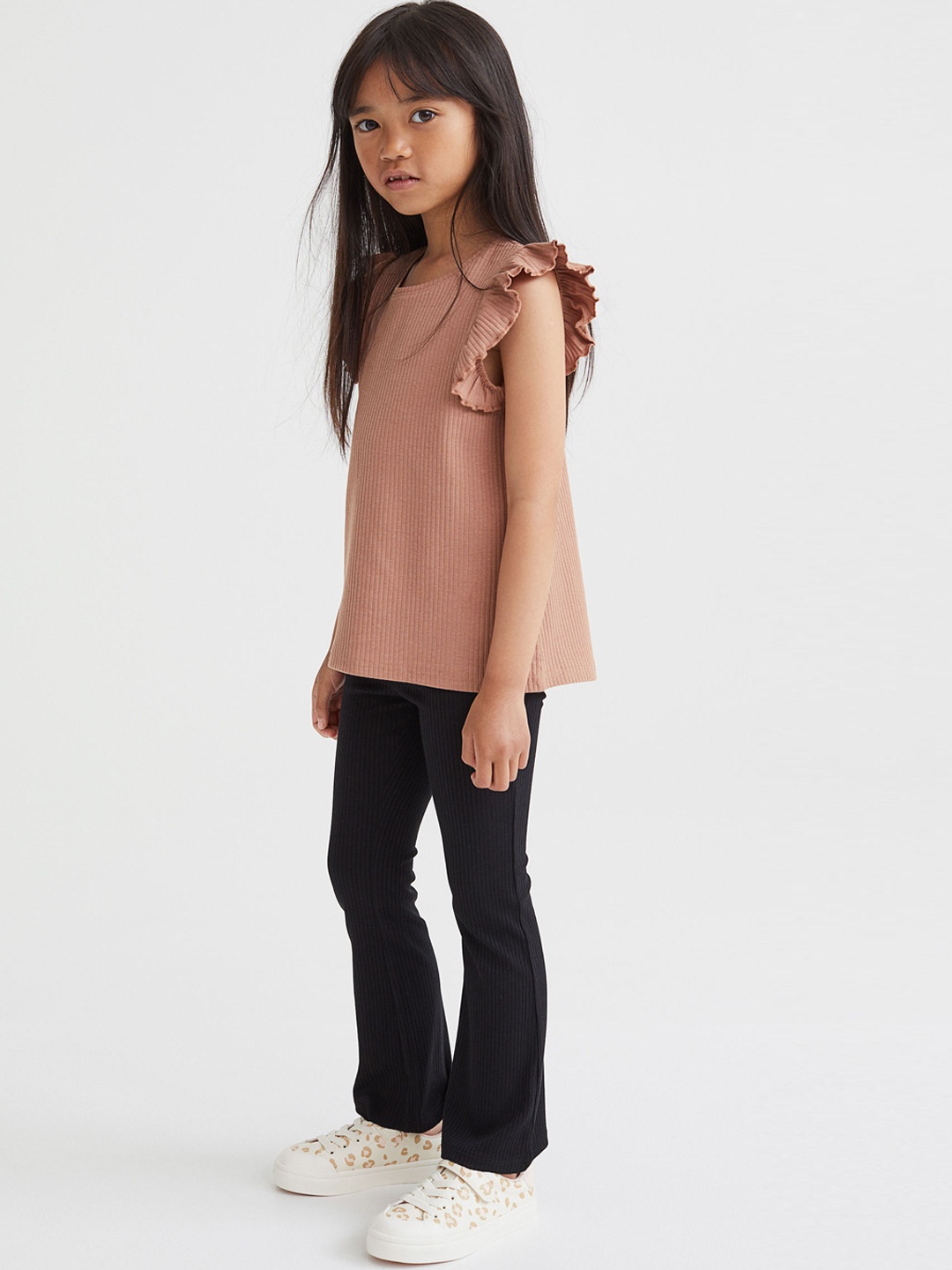 

H&M Girls Black Solid Flared Leggings
