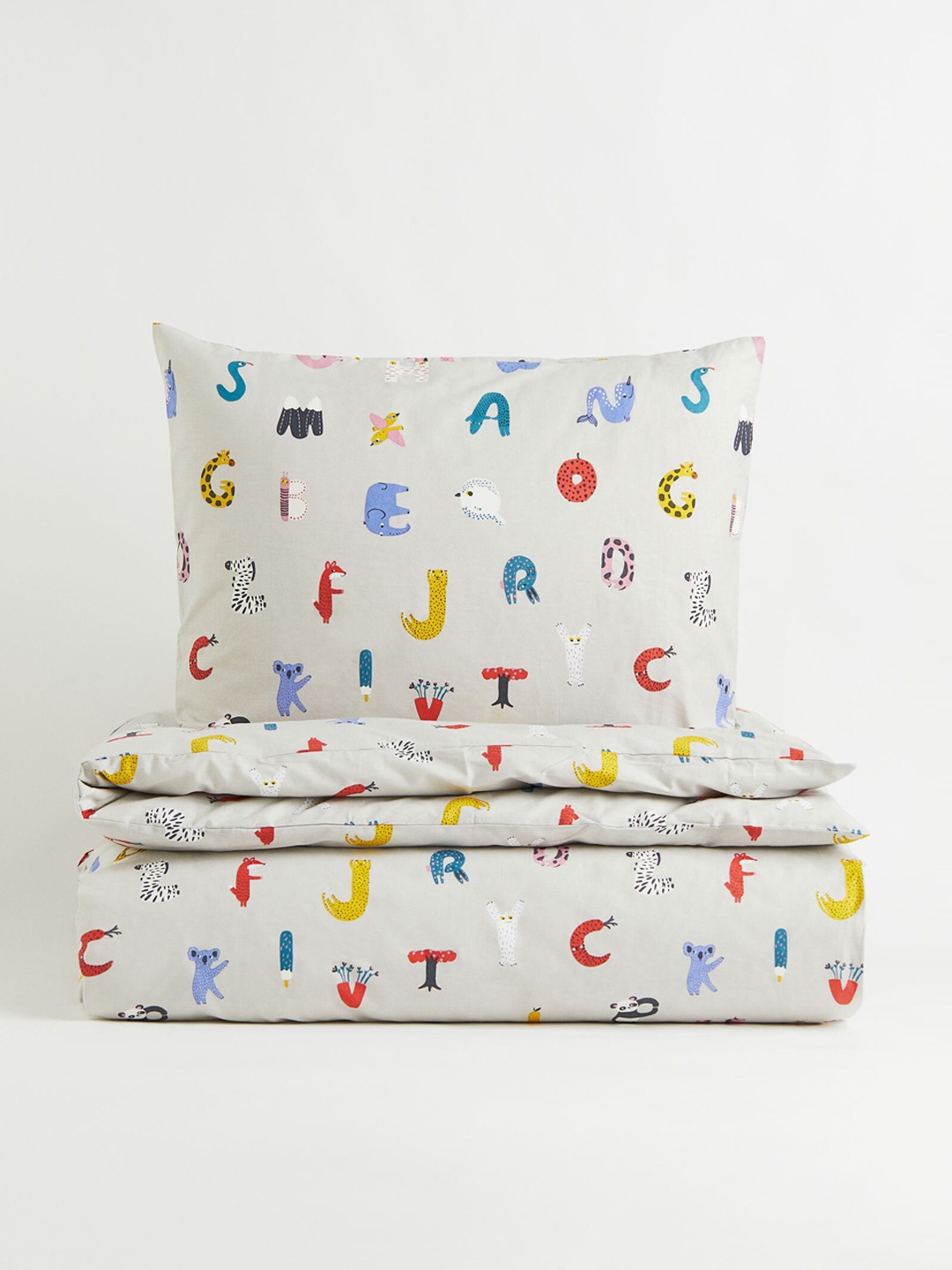 

H&M Girls Grey Printed Cotton Duvet Cover Set