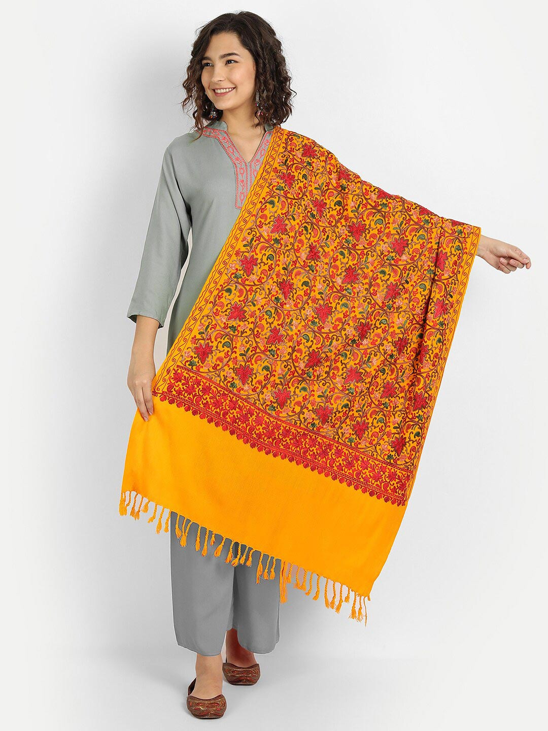 

Zamour Women Yellow & Red Embroidered Stole