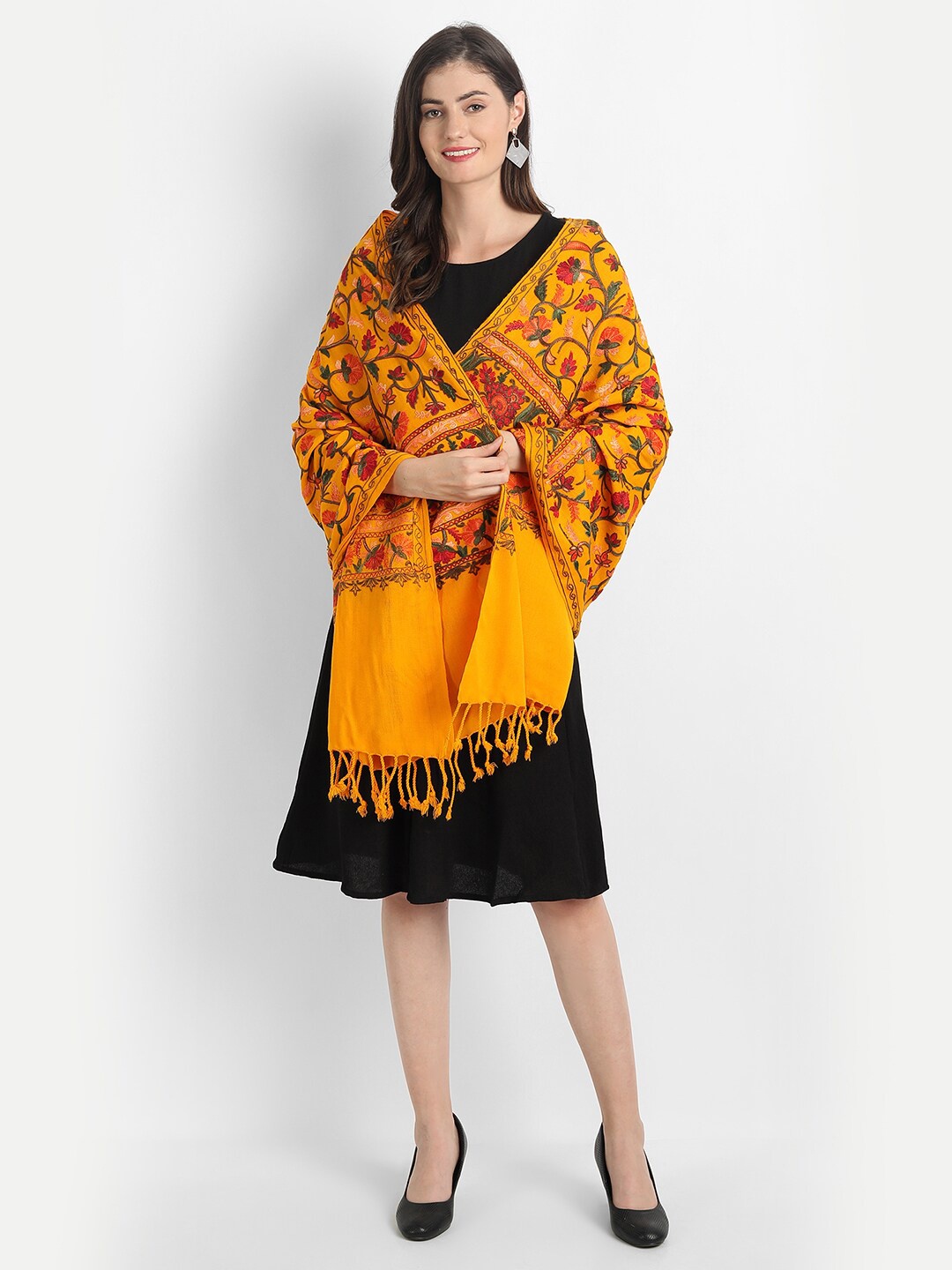 

Zamour Women Yellow & Red Embroidered Stole