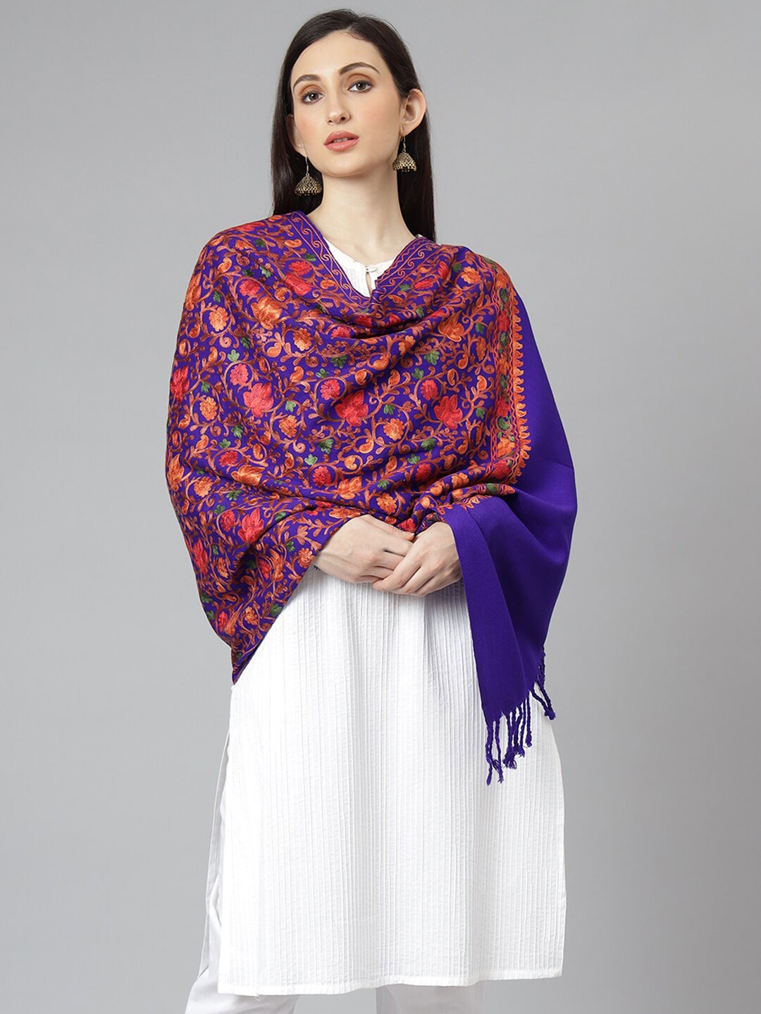 

Zamour Women Blue & Pink Floral Embroidered Woollen Stole