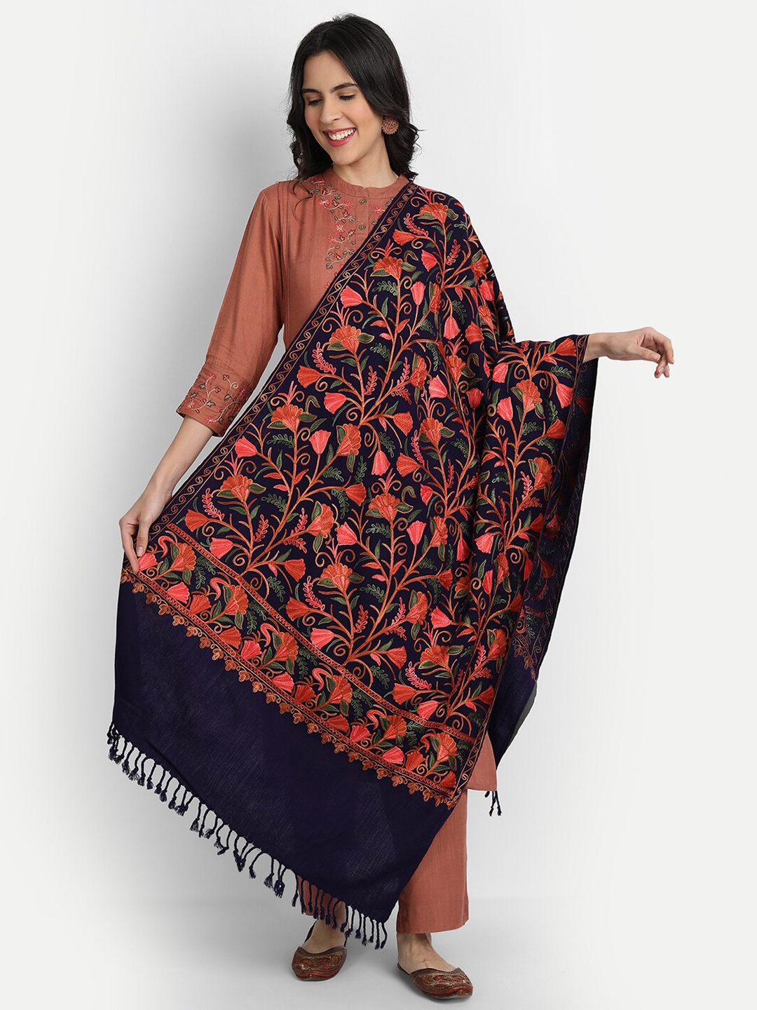 Zamour Women Blue & Orange Embroidered Stole