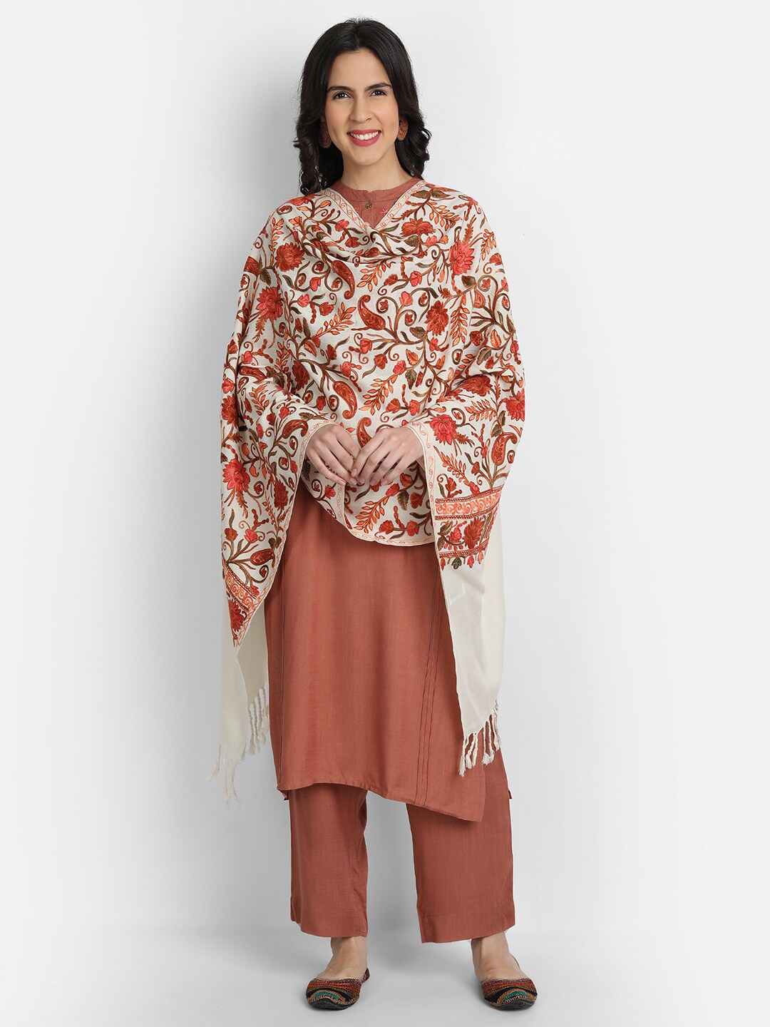Zamour Women Cream-Coloured & Orange Embroidered Stole