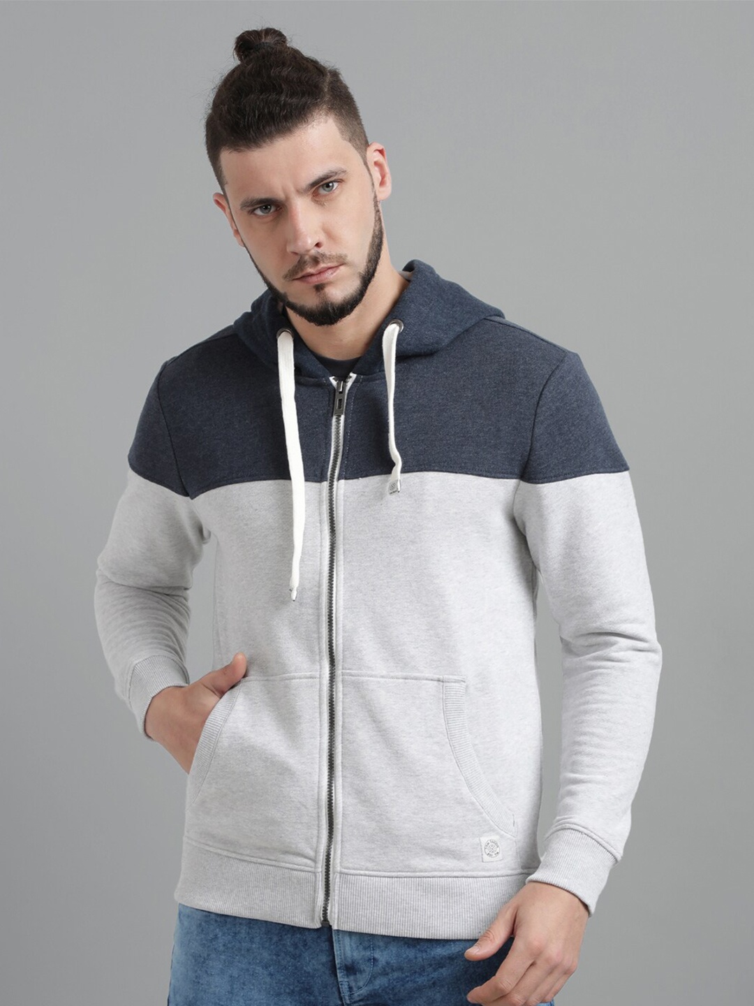 

UrGear Men Grey Colourblocked Hooded Sweatshirt