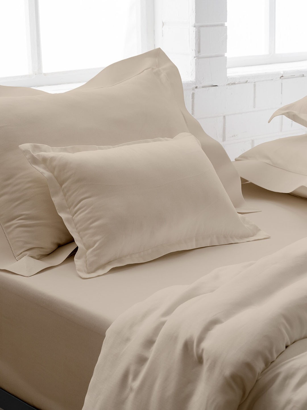 DDecor Brown Solid 200TC Cotton Double King Bedding Set