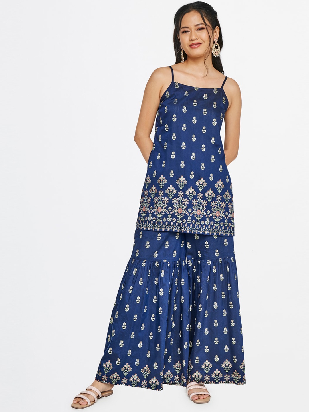 

Global Desi Ethnic Motif Print Kurta with Palazzos, Navy blue