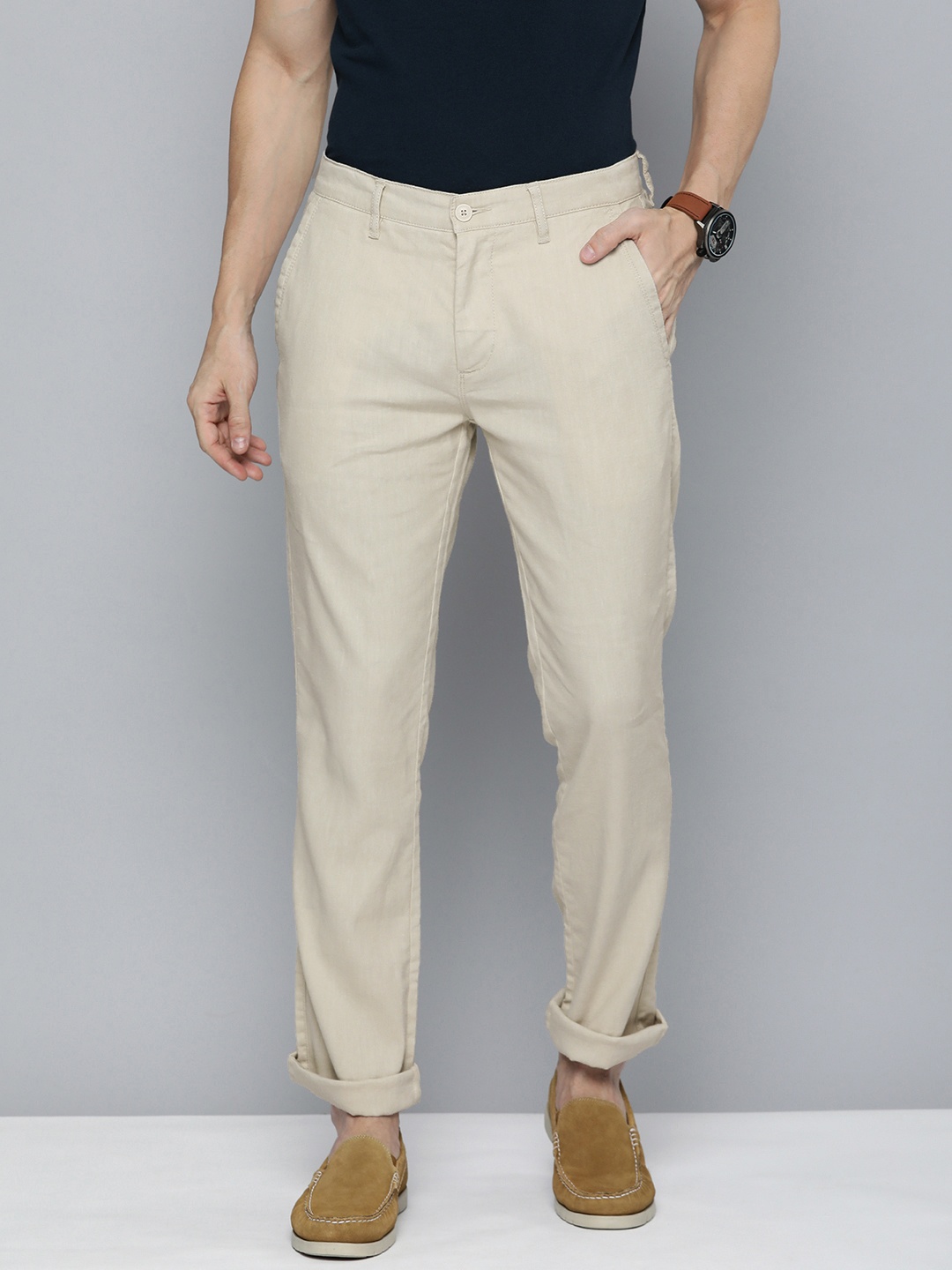 

Levis Men Beige 513 Straight Fit Chinos Trousers