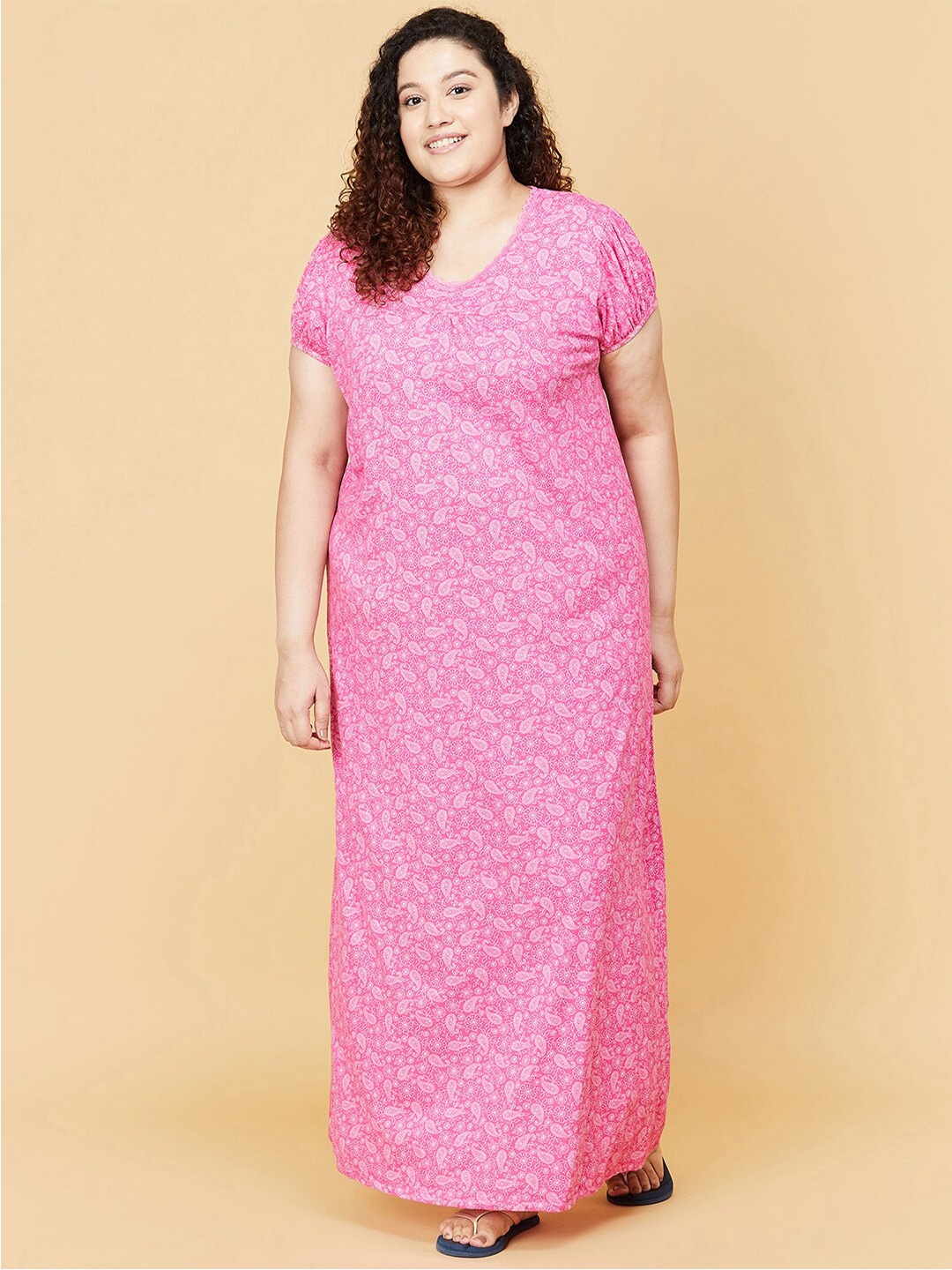 

max Women Plus Size Magenta Paisley Printed Maxi Nightdress