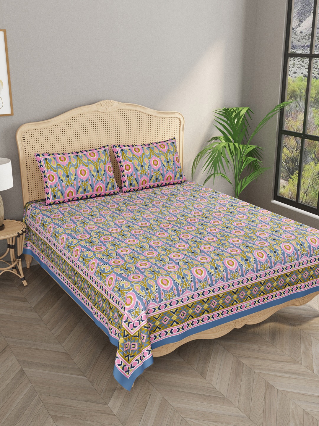 

Gulaab Jaipur Blue & Pink 600 TC King Bedsheet with 2 Pillow Covers
