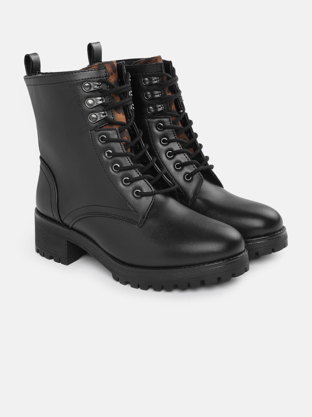 

Roadster Women Black Solid Mid-Top Block Heel Regular Boots