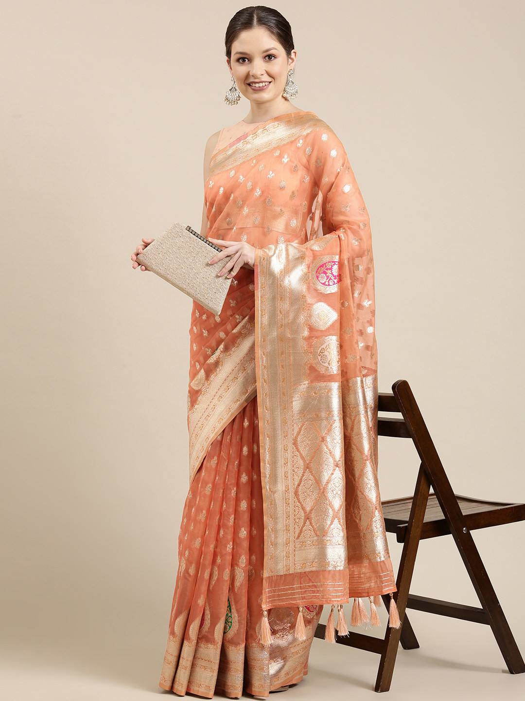 

panchhi Peach & Silver Coloured Ethnic Motifs Zari Organza Banarasi Saree
