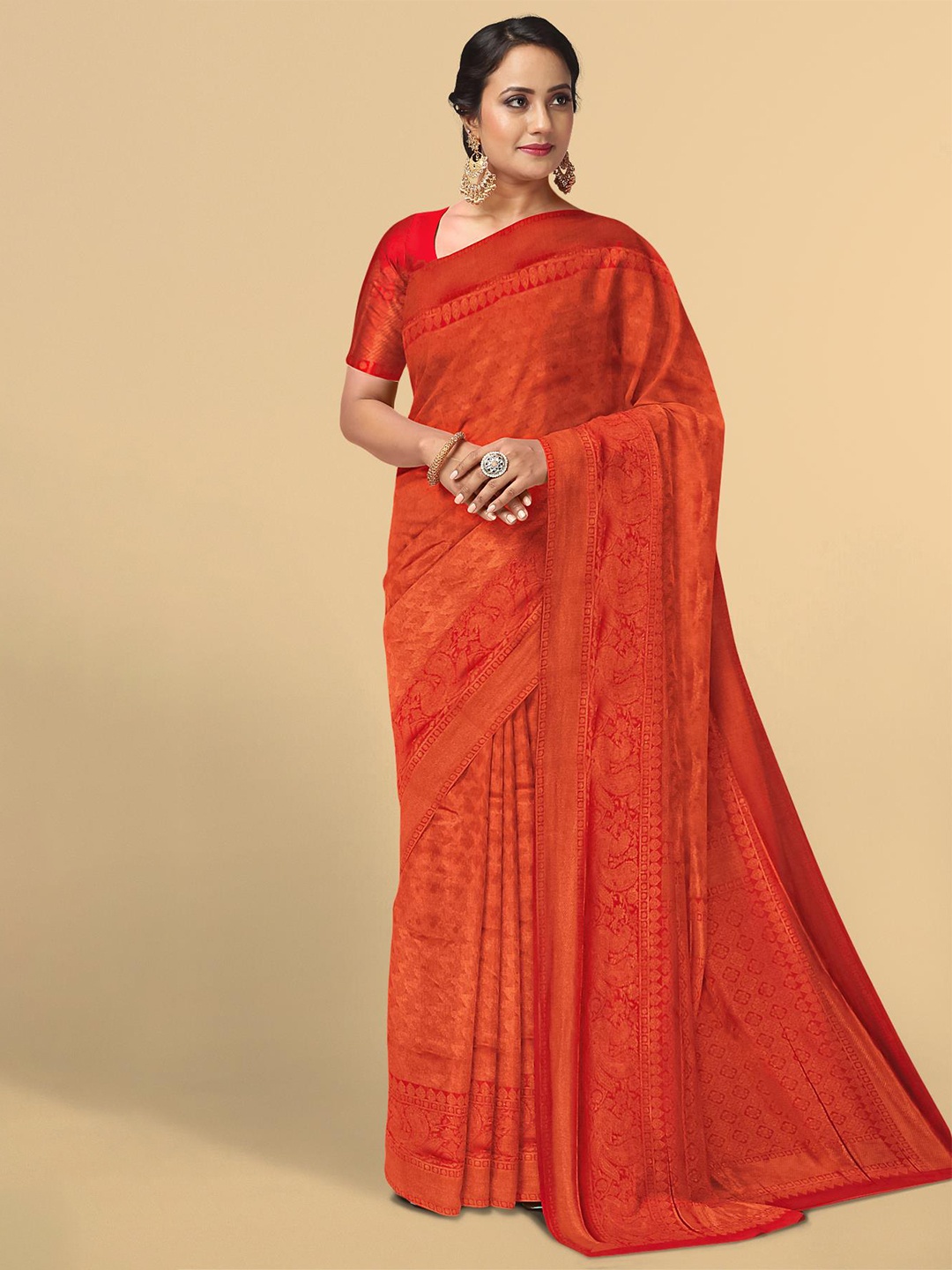 

Kalamandir Red & Gold-Toned Floral Zari Silk Blend Saree