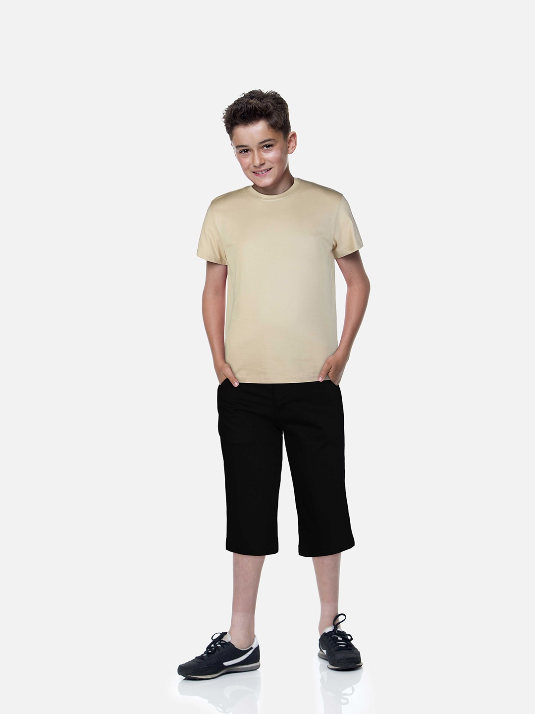 

Gini and Jony Boys Regular Fit Black Shorts