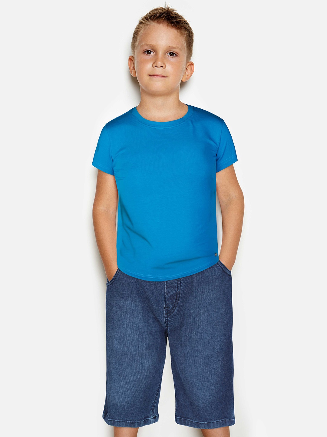 

Gini and Jony Boys Navy Blue Solid Washed Denim Shorts