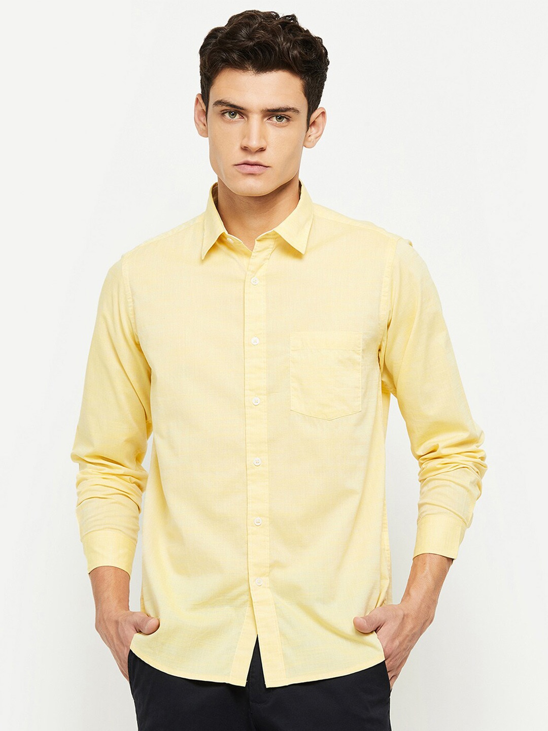 

max Men Yellow Solid Pure Cotton Casual Shirt