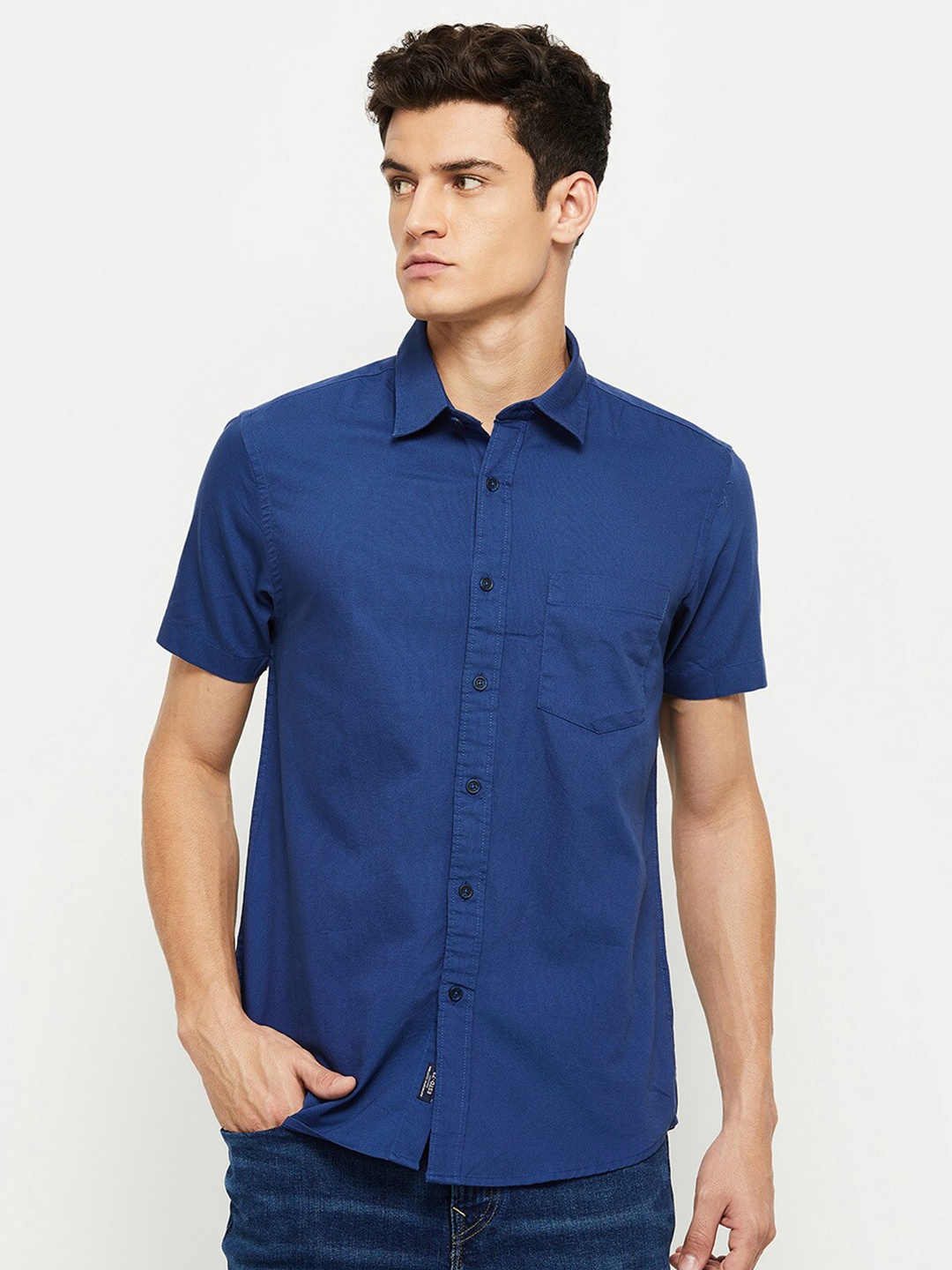 

max Men Blue Solid Cotton Casual Shirt