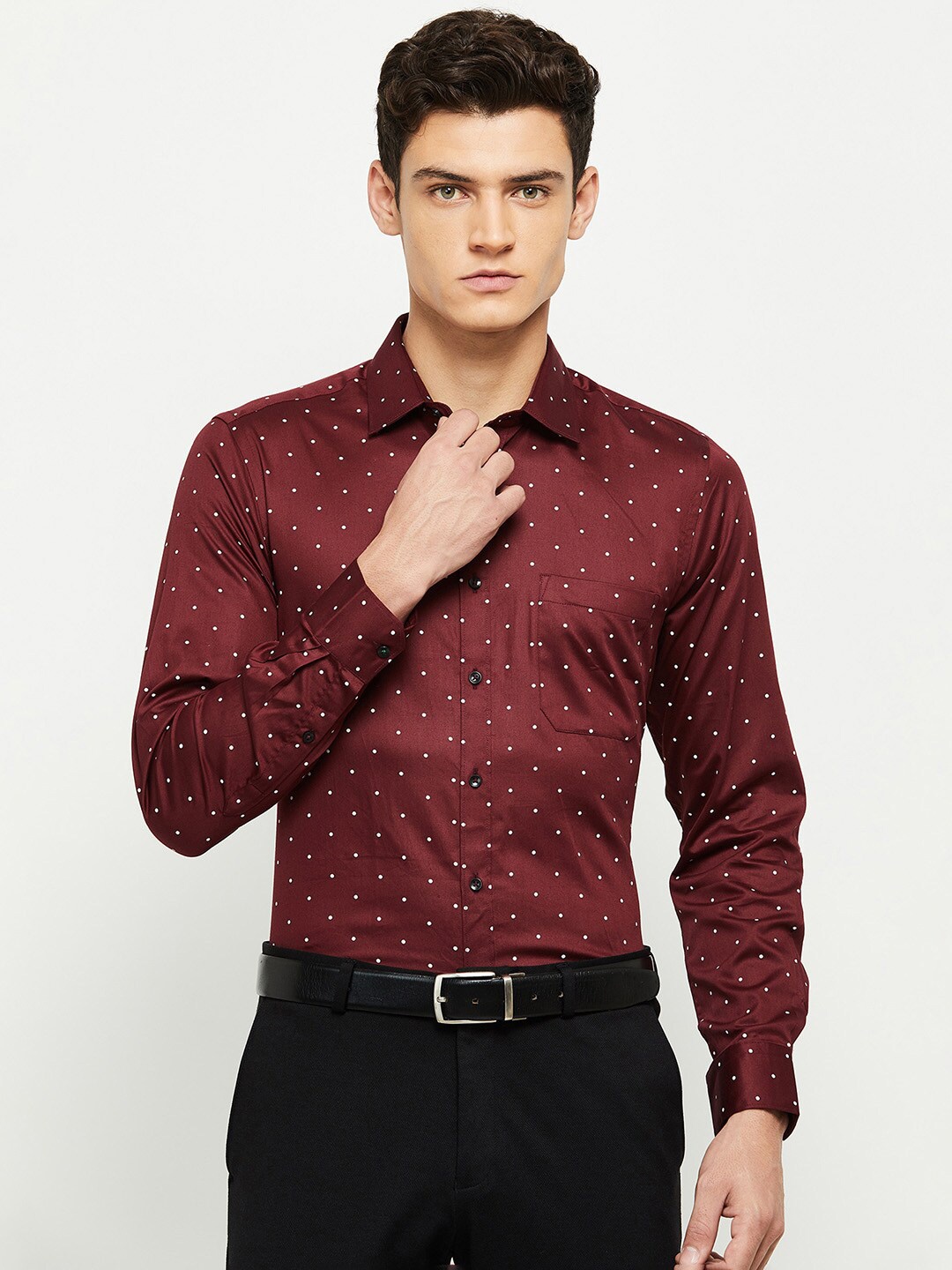 

max Men Maroon Printed Casual Cotton Shirt
