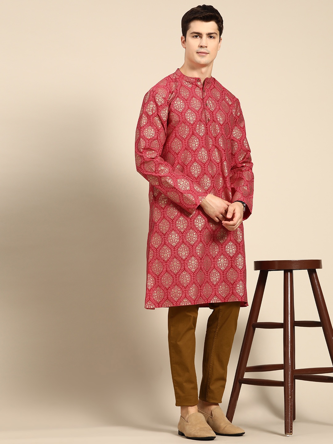 

Anouk Men Maroon & Golden Ethnic Motifs Print Kurta