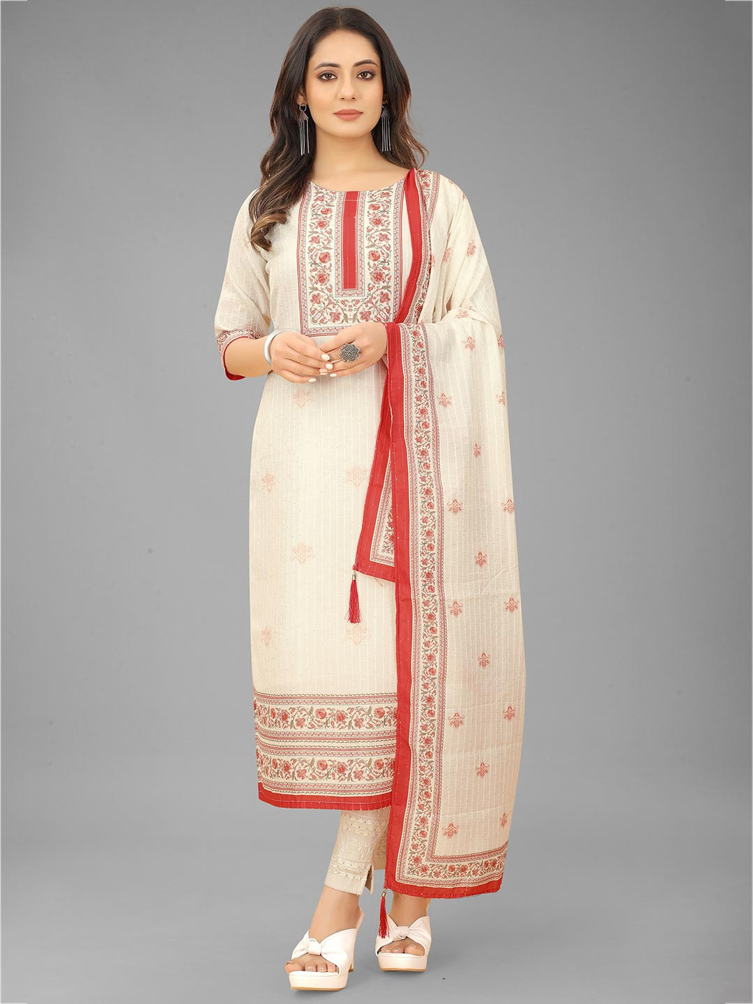

RUHI FASHION Women Cream-Coloured Floral Printed Floral Kurta